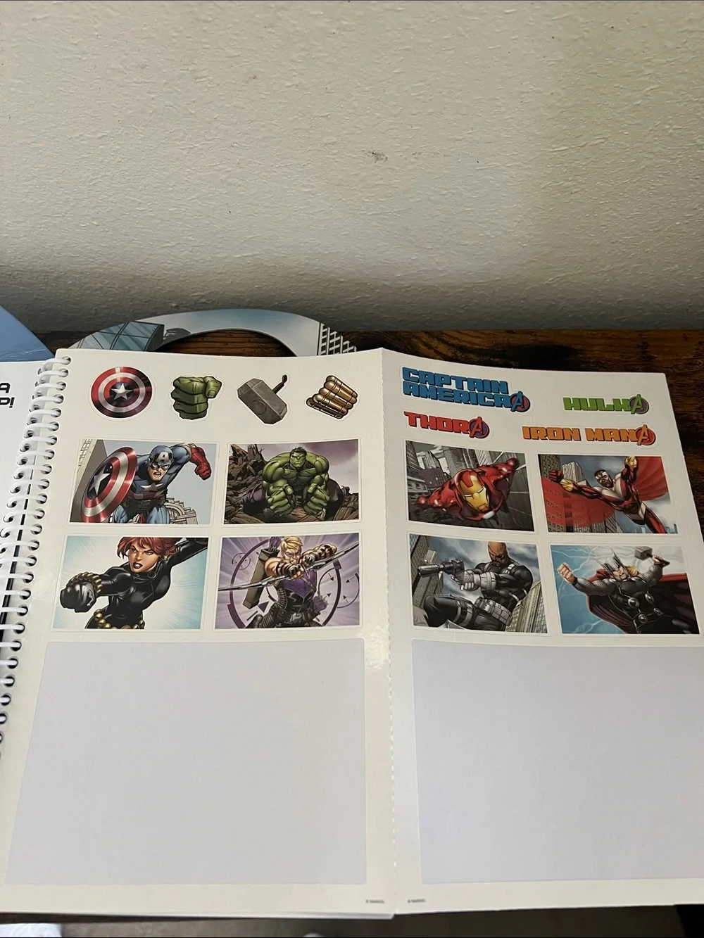 Marvel avengers stationary